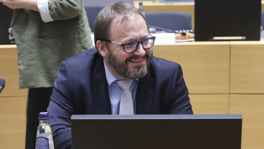 Zöld utat kapott a Magyar Péter vezette kormány, uniós pénzeső ömölhet Magyarországra