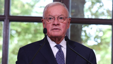 Kritikus pillanatban éri érzékeny veszteség Ukrajnát: legfőbb szószólójuk lép le a színről