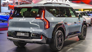 A Kia is visszavágta az elektromos autós céljait