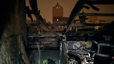 Halálos pusztítást hozott a többórás orosz légicsapás Kijevben - Ukrajnai háborús híreink szombaton 