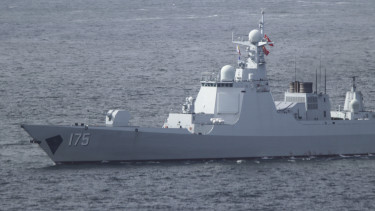 Megindult a keleti nagyhatalom rakétás rombolója: egyetlen céllal vonultak fel a hadihajók