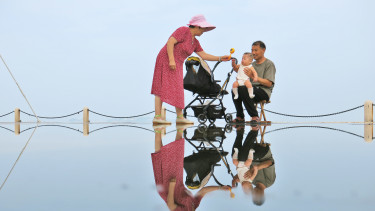 Felrobbant a rejtett bomba Kínában: olyan történelmi visszaesés jöhet, amire nem számítottak