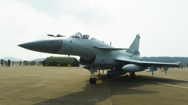 Ez lehet a keleti nagyhatalom új csúcsfegyvere: megvillantották a „Rafale-gyilkos” PL-15 rakéta új generiációját