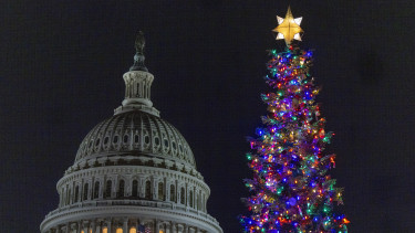 Reszkethet Donald Trump? Elkerülte a legszörnyűbb forgatókönyvet, de nem sokon múlt