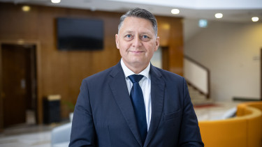 35 éve küzdenek a vállalkozások a tőkeszegénységgel, itt a lehetőség a finanszírozásra