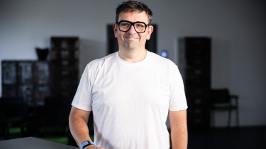 A kisbefektetők felé fordul az egyik legdinamikusabban fejlődő magyar IT-cég