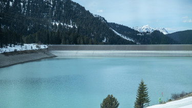 Bementünk egy hegy gyomrába, hogy megnézzük, milyen belülről egy épülő vízerőmű az osztrák Alpokban