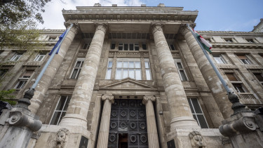 Keményen visszaszólt a Legfőbb Ügyészség Magyar Péternek - Nem maradt el a miniszterelnök viszontválasza sem