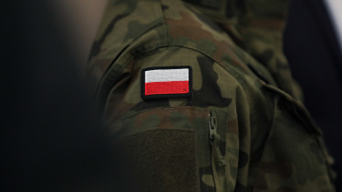 Félmilliós NATO-hadsereget toboroznak Oroszország közelében