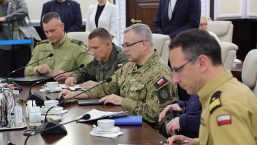 Megerősítette a lengyel vezérkari főnök: valaki szólt nekik, hogy jönnek az orosz drónok