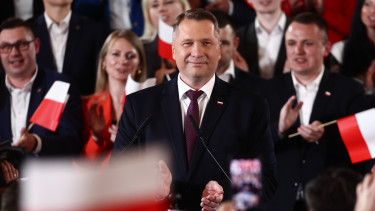 Kiterítette lapjait Jarosław Kaczyński: bemutatta az embert, aki szerinte Lengyelország következő vezetője lesz