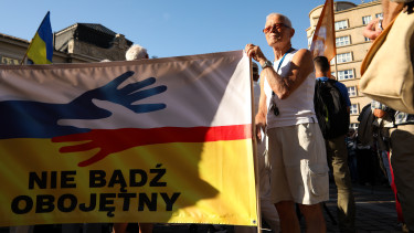 Ijesztő adatok: elharapózott az ukránokkal szembeni gyűlölet az egyik legfőbb szövetségesüknél