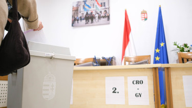 Ukrajna határozottan utasítja állampolgárait, hogy ne utazzanak Magyarországra a választás alatt