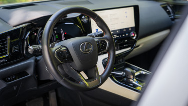 Lexus NX450 H+