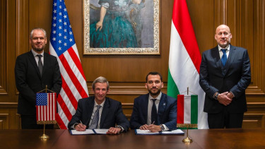 Lockheed_4IG_1_TAKACSSzabolcs_HowardBROMBERG_SARHEGYIIstvan_JASZAIGellert