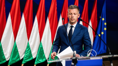 Megvan a nagy terv: sosem látott szövetséget építene Magyar Péter – De van néhány súlyos buktató