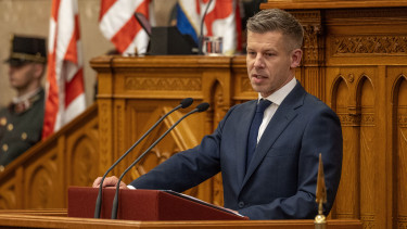 Fürdővízzel a gyereket is? - Államosítaná Magyar Péter kormánya a végrehajtást, de mit szólnak a piaci szereplők?