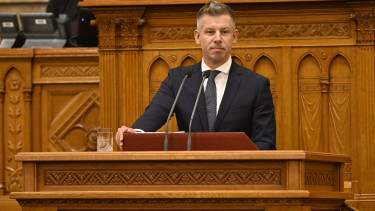Magyar Péter bejelentette: még ma hatalmas áfacsökkentésről dönt a kormány
