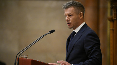 Bejelentést tett Magyar Péter a Nemzeti Vagyonvisszaszerzési és Vagyonvédelmi Hivatalról
