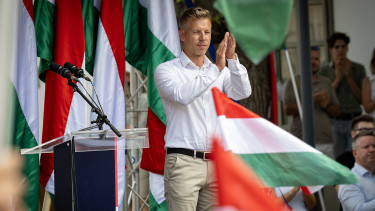 Tíz pontból álló programot hirdetett Magyar Péter