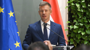 Visszaszólt Magyar Péter az ukránoknak: focis hasonlattal szúrt oda Kijevnek a miniszterelnök