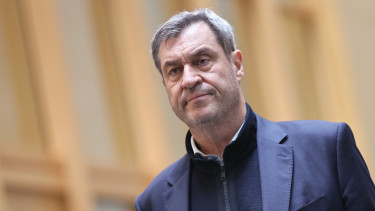 Nem válogatta meg a szavait a bajor miniszterelnök: ezek árulók, „Putyin udvari bolondjai”