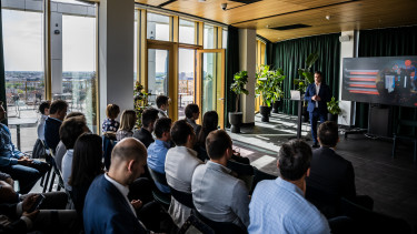 Szintet lép a hazai fintech ökoszisztéma - Új korszakot hoz az AI-vezérelt kereskedelem