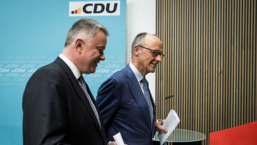 Történelmi fordulat: 35 év után esett el a baloldal fellegvára, ünnepel a szélsőjobb Európa legerősebb országában