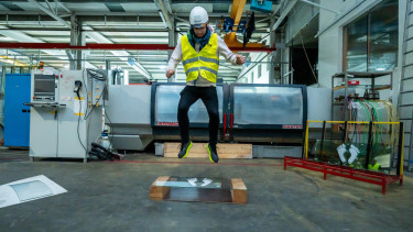 Megnyílnak a titkos kapuk: Indul a regisztráció a 10. Modern Gyárak Éjszakájára!