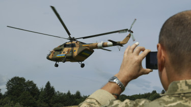 Botrány: egyszerűen eltűntek a fegyverek az ukrán harci helikopterekről – 
