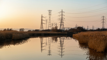 Új trend az energiapiacon: így fixálhatóak évekre az alacsony árak 
