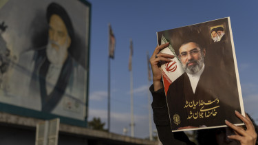 Kiszivárgott: megsérült egy támadásban Irán új legfőbb vezetője, egyelőre nem tudni, mi van vele