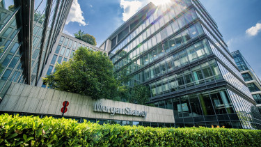 Budapestről a globális pénzügyi rendszerek frontvonalába (x)