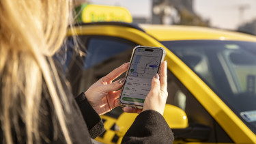 A kényelem mindent visz: így változtak meg digitális szokásaink tíz év alatt (x)