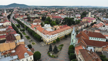Felvételek érkeztek a munkácsi orosz rakétatámadásról