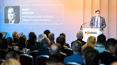 Váratlanul megszólalt a kamatról Nagy Márton, ugrott is egyet a forint 