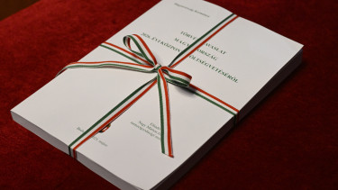 Három fontos területen írná át a kormány a 2026-os költségvetést, már a parlament előtt a tervezet