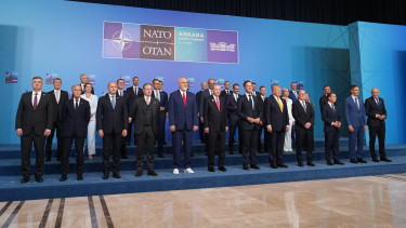 Sosem látott egységről szólt volna, végül Donald Trump kijelentései határozták meg a NATO-csúcsot - De milyen szerep jutott Magyarországnak?