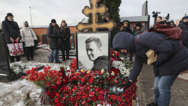 Brutális részletek derültek ki Putyin legfőbb hazai ellenfelének haláláról: özvegye bizonyítékokkal állt elő