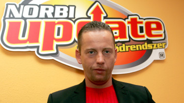 Norbi: milliárdokat buktam a brókerbotrányokon