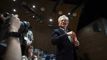 Sokan AI-lufit kiáltottak, erre az Nvidia felmutatta a középső ujját