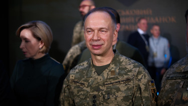 Megtörte a csendet a leváltott ukrán főparancsnok: elképesztő adatok derültek ki az orosz veszteségekről