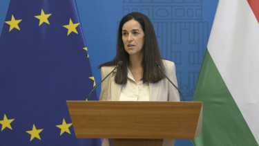 Orbán Anita: tíz orosz diplomatát utasít ki azonnali hatállyal Magyarország