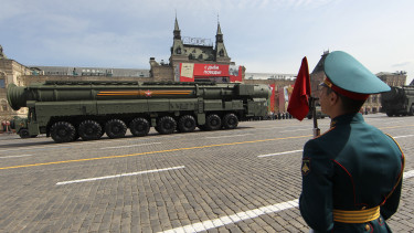 Orosz halállista Európa ellen: megelőző csapásról beszélnek Moszkvában – Ezeket az országokat támadnák meg először