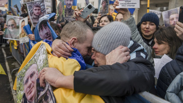 Zelenszkij is kimondta: hatalmas orosz offenzíva készülődik, megvan, hol csaphatnak le