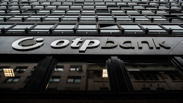 Milliárdos üzletembertől vehet bankot az OTP?