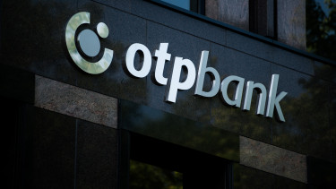 A Tisza kétharmad az OTP árazását is átírhatja - Így jöhet 50-60 ezer forintos árfolyam!