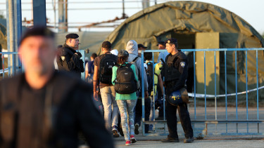 Hatalmi harc készül az EU-s határokon