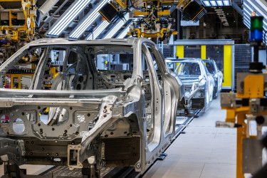 P90617926_lowRes_bmw-group-plant-debr