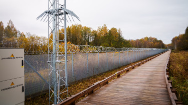 Titkos alagútra leltek az unió határánál
